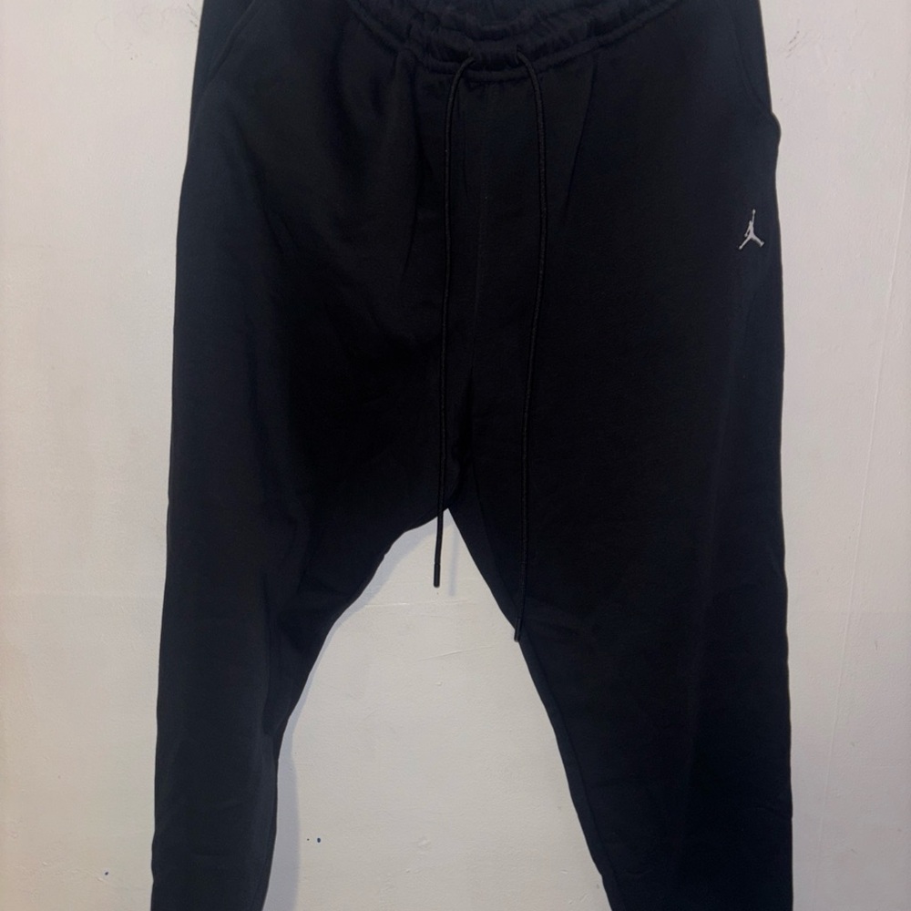 Jordan Men's Black Sweatpants with Logo